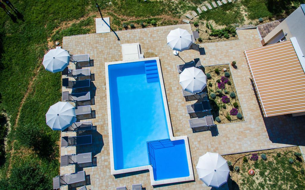 Apartments Viktorija Baska  Luaran gambar
