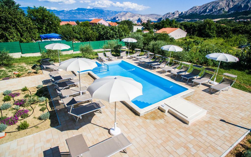Apartments Viktorija Baska  Luaran gambar