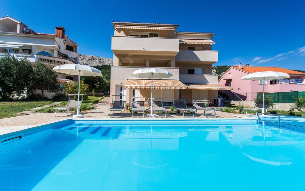 Apartments Viktorija Baska  Luaran gambar